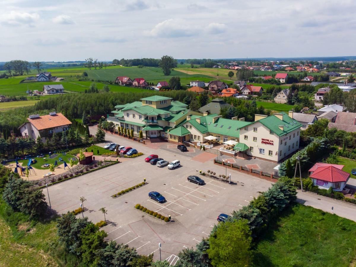 Sajmino Family House Hotel Ostroda Exterior photo
