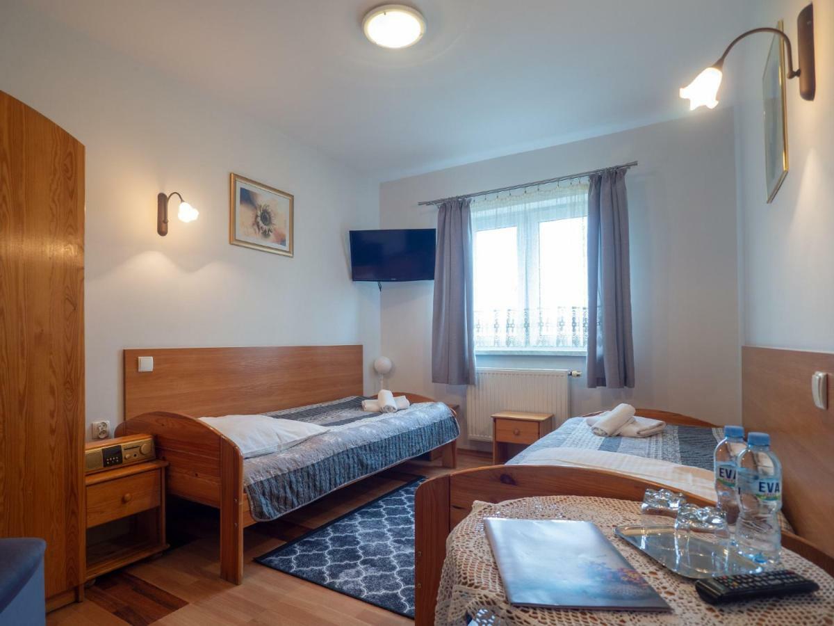 Sajmino Family House Hotel Ostroda Exterior photo