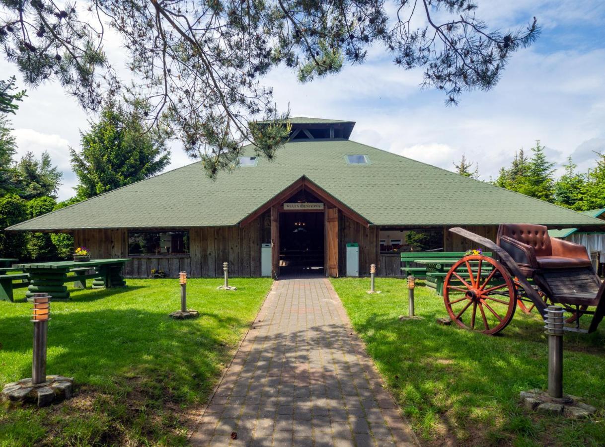 Sajmino Family House Hotel Ostroda Exterior photo